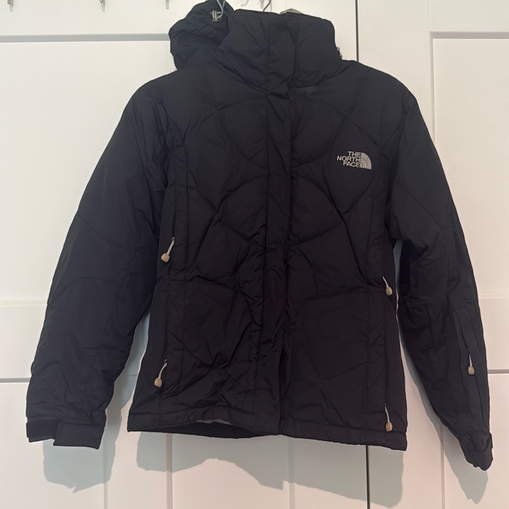 The North Fave Quilted 600 down puffer jacket with detachable hood